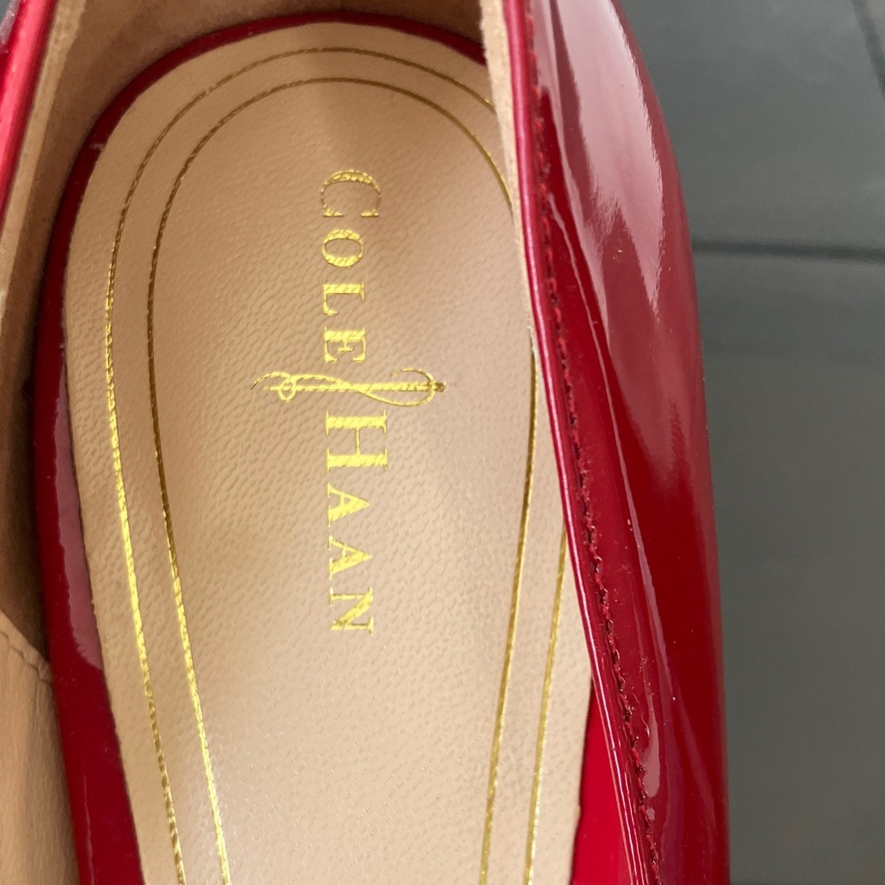 Cole Haan x NikeAir Patent Leather Red 3.5 Inch Heels Women’s Size 10B - Picture 2 of 7
